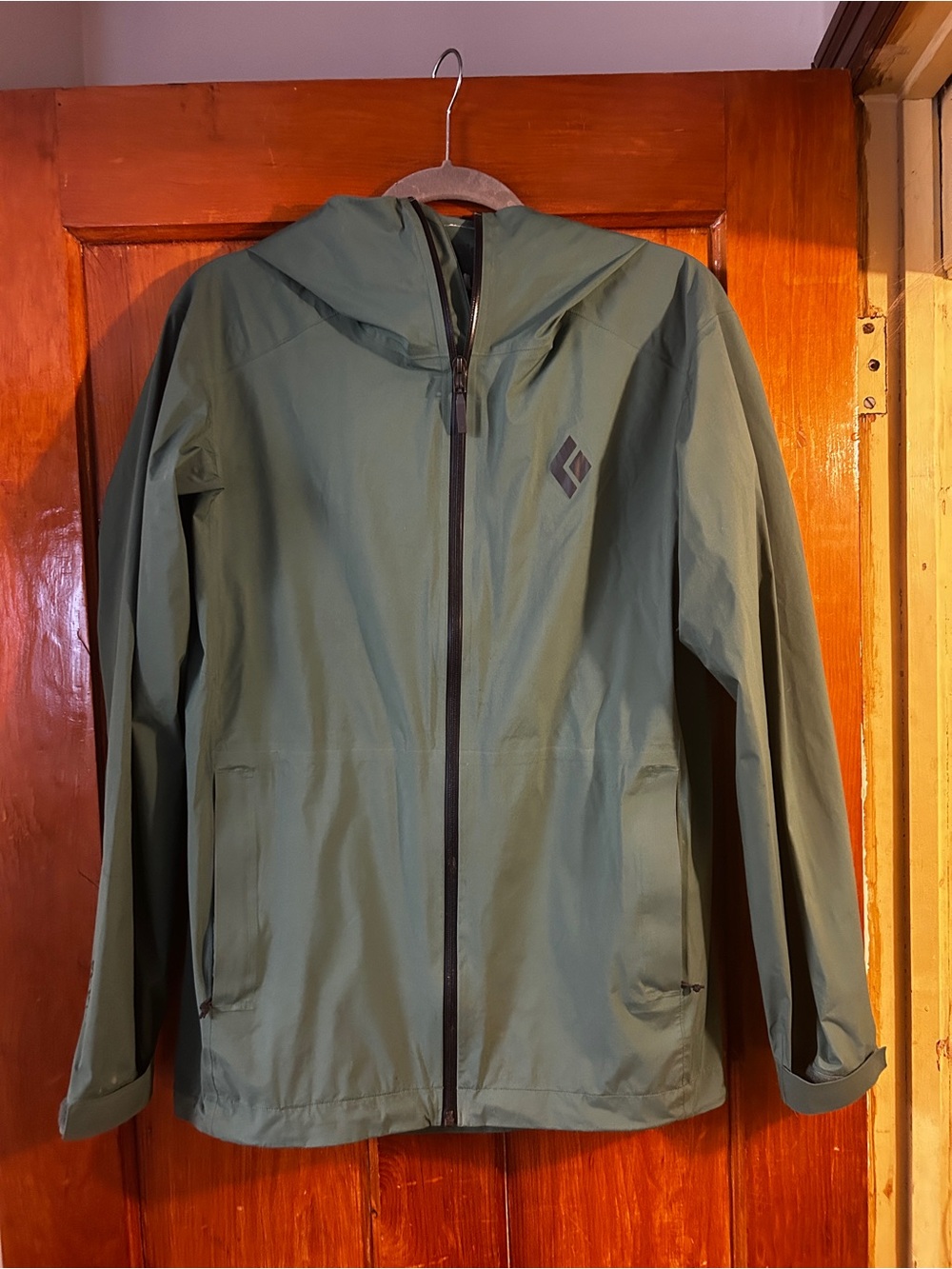 Black Diamond StormLine Stretch Rain Shell Men’s Small Green BD.dry Waterproof